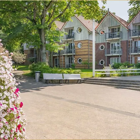 Seeblick Anlage Lachmoewe * 科瑟罗